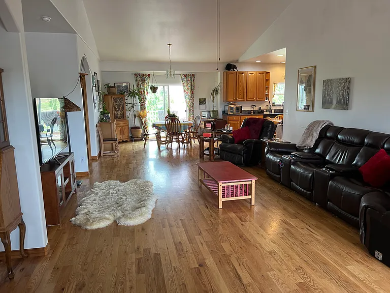 5487 Summit Blvd — Photo 9