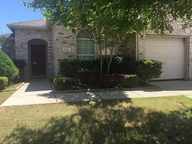2105 Tanur Cascade Dr — Photo 8