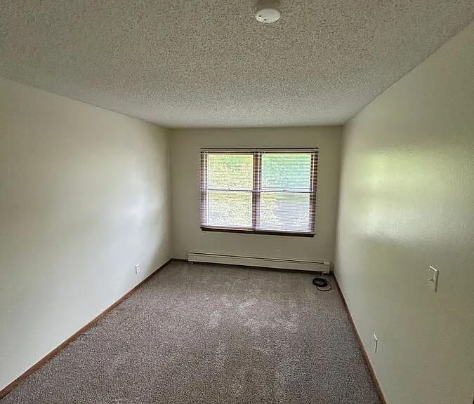 3809 University Ave #18 — Photo 10