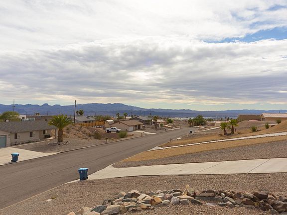 5th image of 3423 El Toro Dr