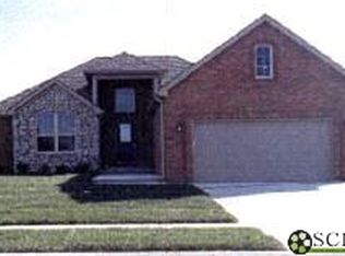 2671 Daffodil Ct W, Columbus, IN 47201