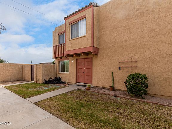 4th image of 948 S Alma School Road #128