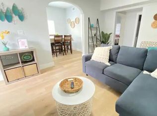 843-845 NW 3rd St #A, Miami, FL 33128