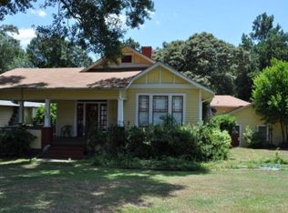 609 W Georgia Ave, McComb, MS 39648