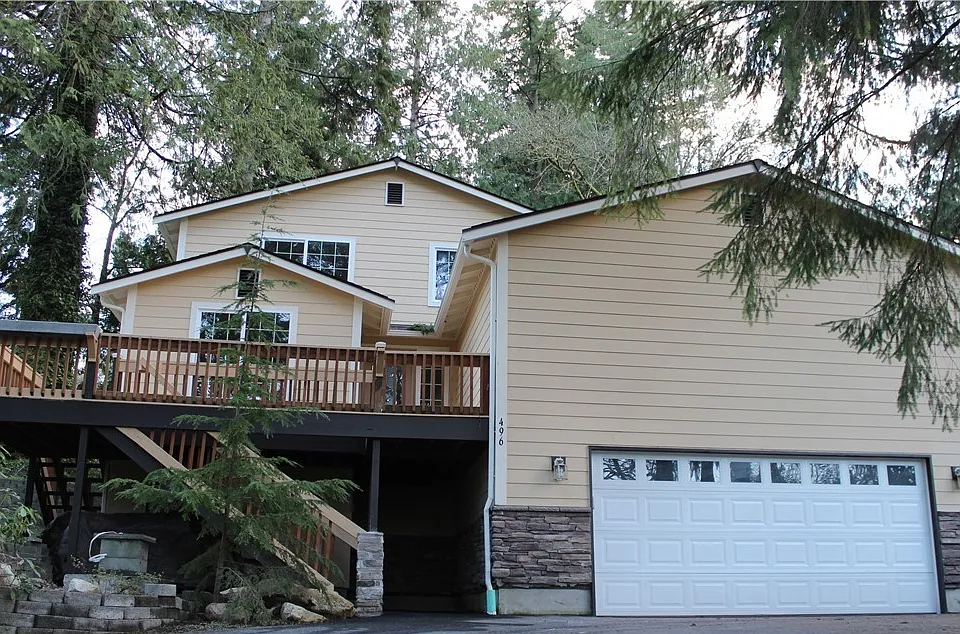496 Pleasant Dr