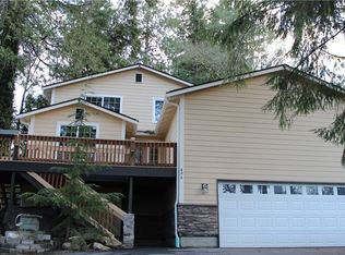 496 Pleasant Dr, Bremerton, WA 98312