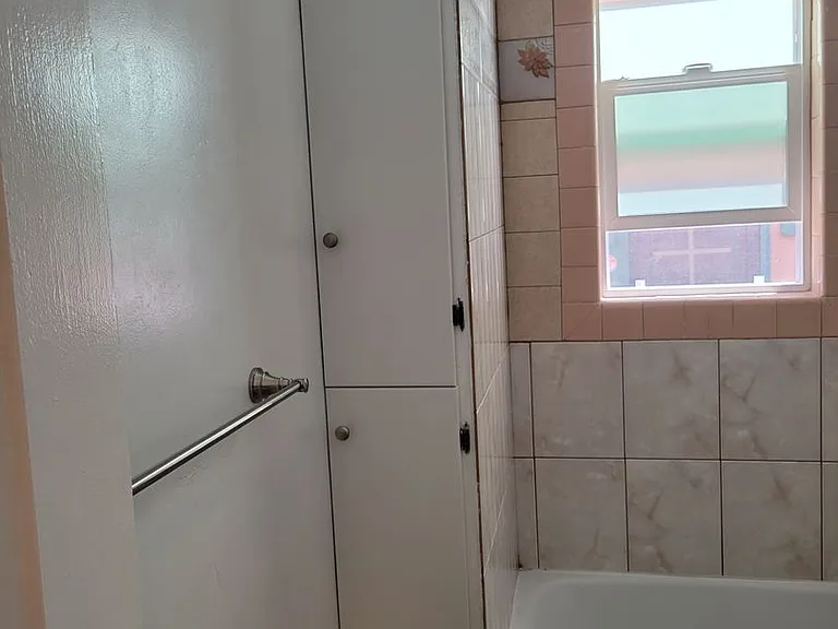 2329 C St — Photo 6