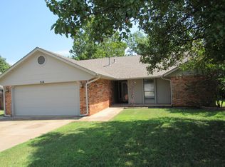 516 Rolling Hills Ter, Edmond, OK 73012