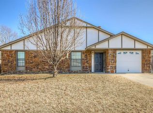 416 N Cummings Ave, Bartlesville, OK 74006