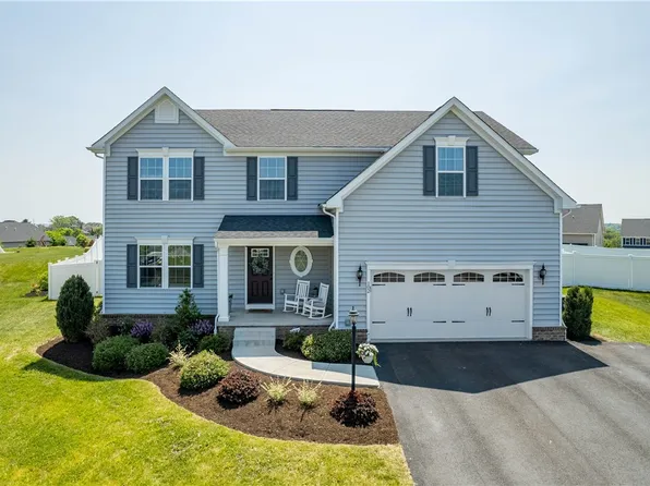 102 Riviera Dr, Pittsburgh, PA 15229