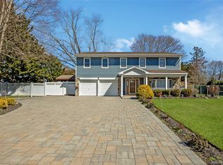 8 Shari Lane, East Northport, NY 11731