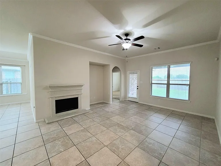 7506 Amber Village Cir — Photo 7