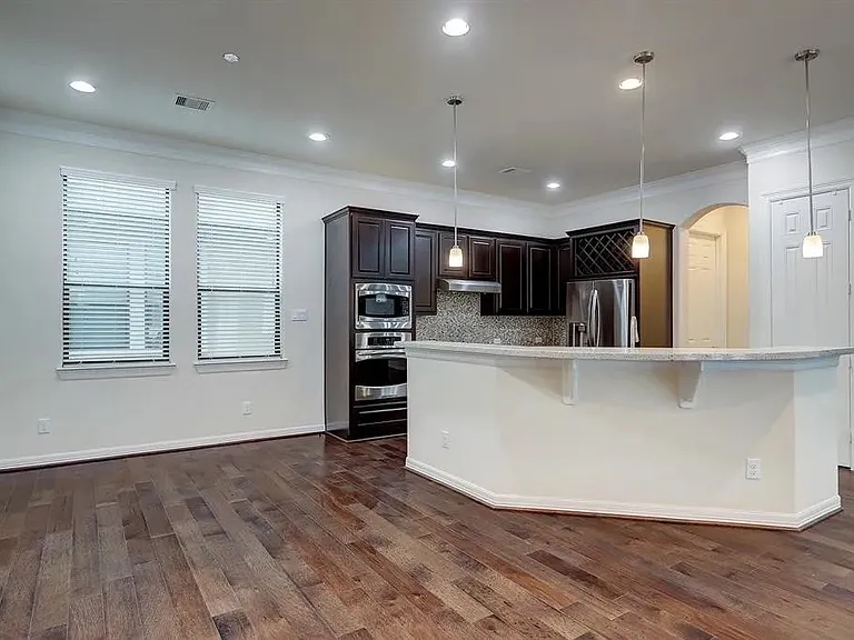 5505 Zoemark Ln — Photo 7