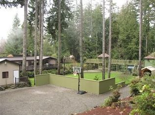 3525 Arvick Rd SE, Pt Orchard, WA 98366