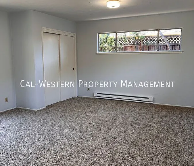 1143 Solana Dr — Photo 9
