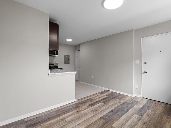 4th image of 1770 E Woodward Heights Blvd APT C3