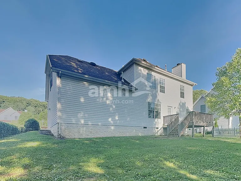 10225 Highgate Cir — Photo 21