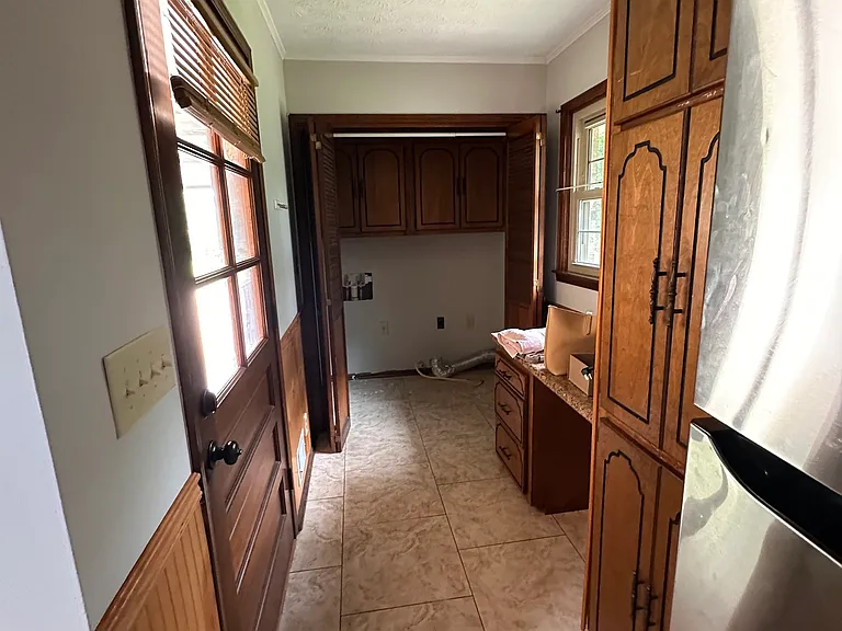 145 Redwood Cir — Photo 11