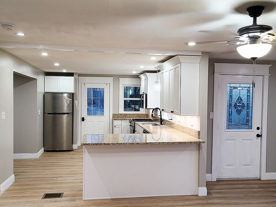 2nd image of 5 Conlon Rd