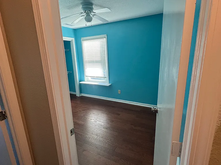 5950 Redcliff North Ln #5950 — Photo 28