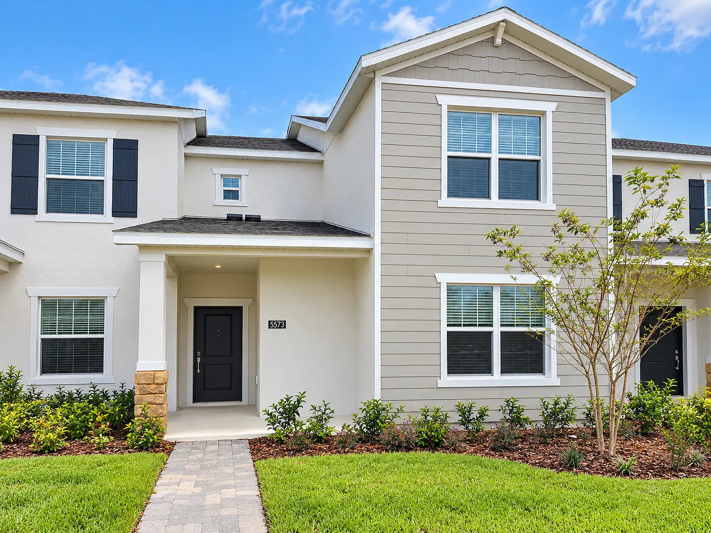 Brand New 4-Bedroom Townhome In Bridgewalk! — Photo 1