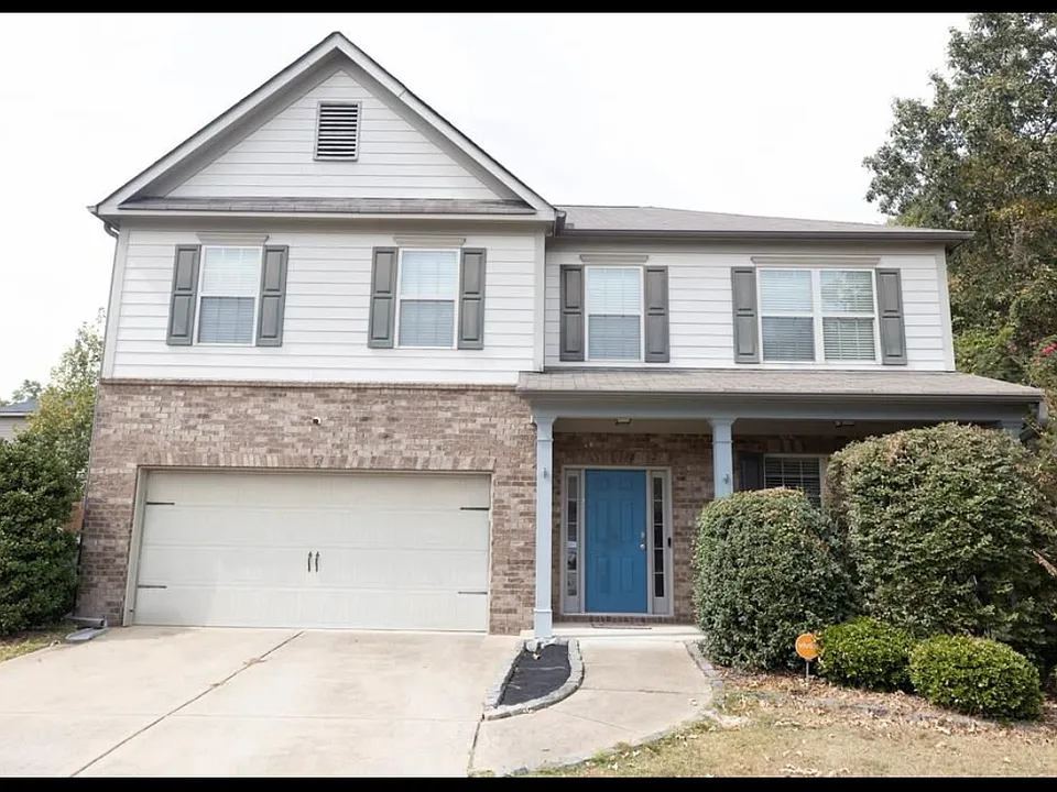 2662 Honeysuckle Dr