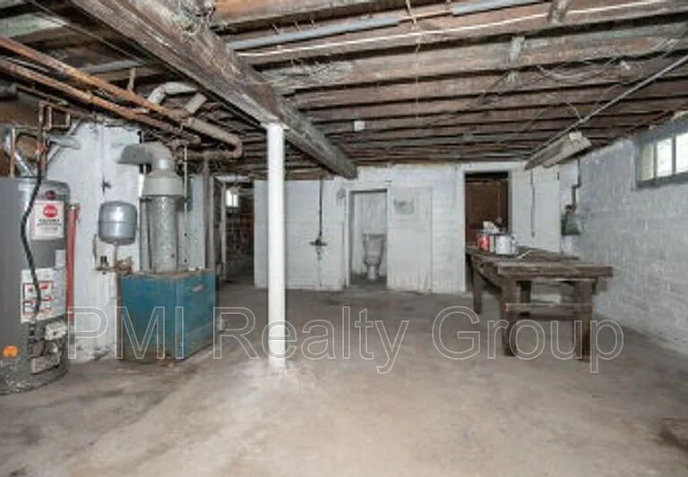 888 Evangeline Rd — Photo 28