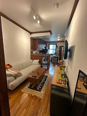 Rented by Apple Exclusive Realty Inc | media 18