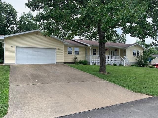 1st image of 3002 Jennifer Pl