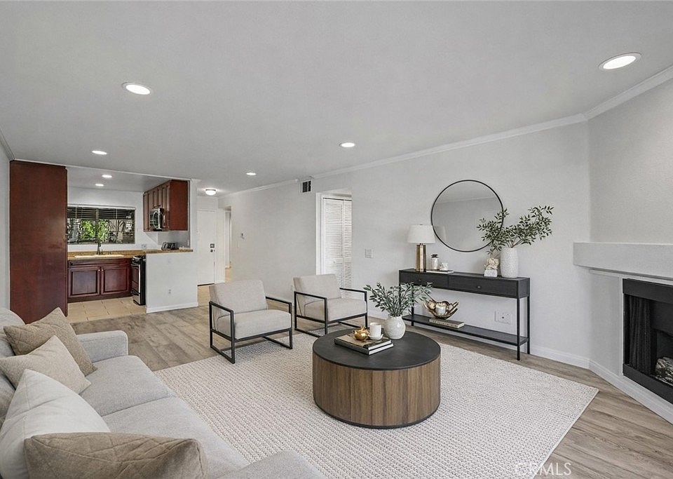 1st image of 5525 Canoga Ave APT 129