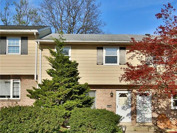 2nd image of 6292 Glen Ct