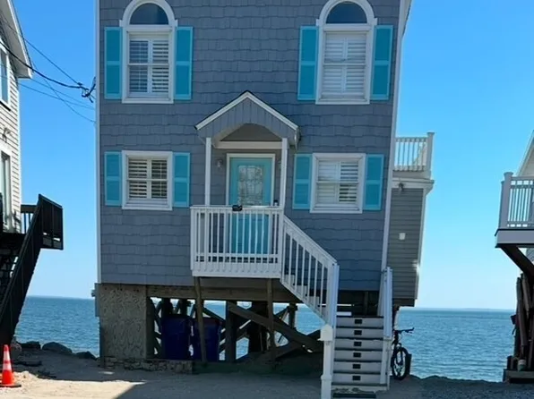 2149 Fairfield Beach Rd, Fairfield, CT 06824