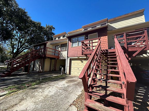 3rd image of 1372 Warrior Way