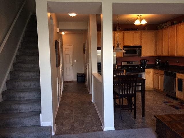 1st image of 2203 Flagstone Ln
