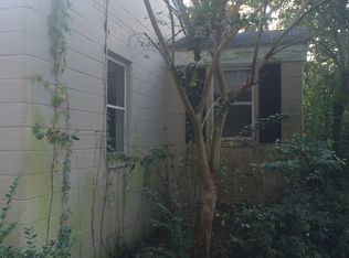 5753 Chatham Ave, Hanahan, SC 29410