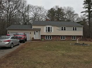 541 Wareham St, Middleboro, MA 02346