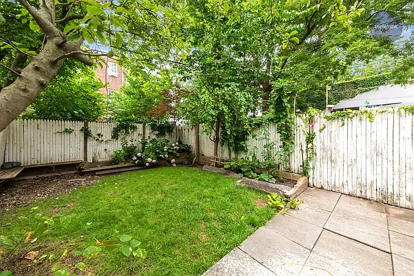 Rented by Triplemint | media 19