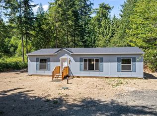 1615 Lake Dr SW, Lakebay, WA 98349