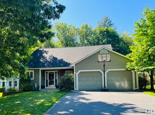 86 Lakewood Drive #86, South Windsor, CT 06074