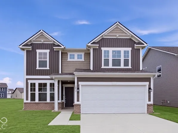 2057 Black Oak Dr, Shelbyville, IN 46176