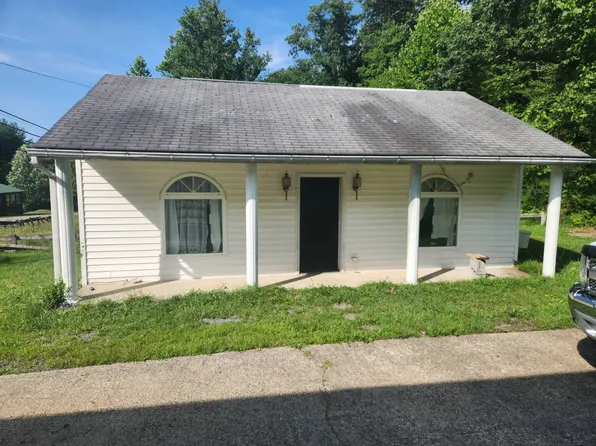 446 Gauley Tpke, Flatwoods, WV 26621