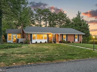 1311 Ruxton Rd, York, PA 17403