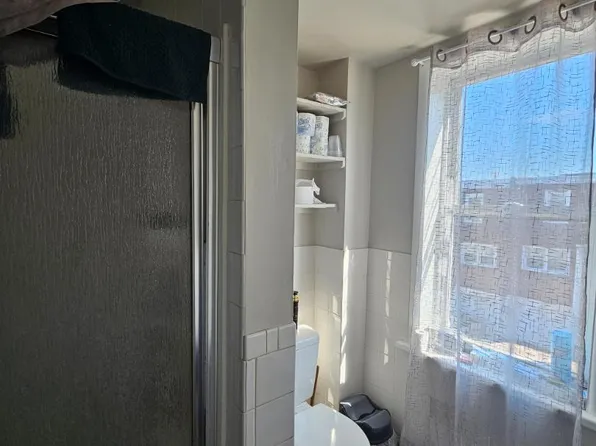 7028 Aberdeen Rd, Upper Darby, PA 19082