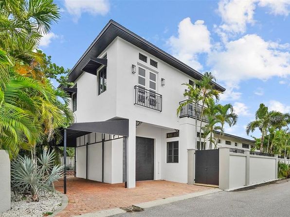 324 Siesta Dr