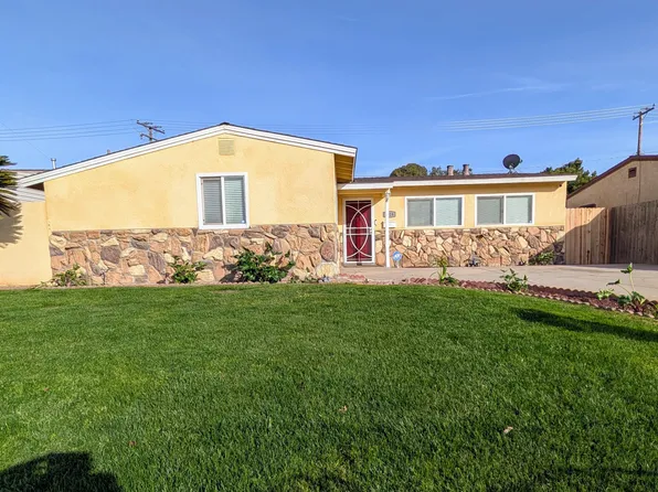 1518 N Mooney Boulevard, Visalia, CA 93291