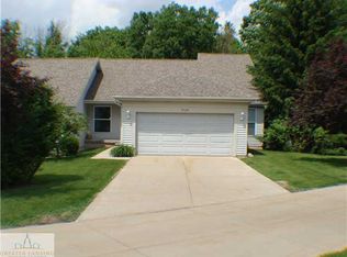 2524 Windbreak Ln, Lansing, MI 48910
