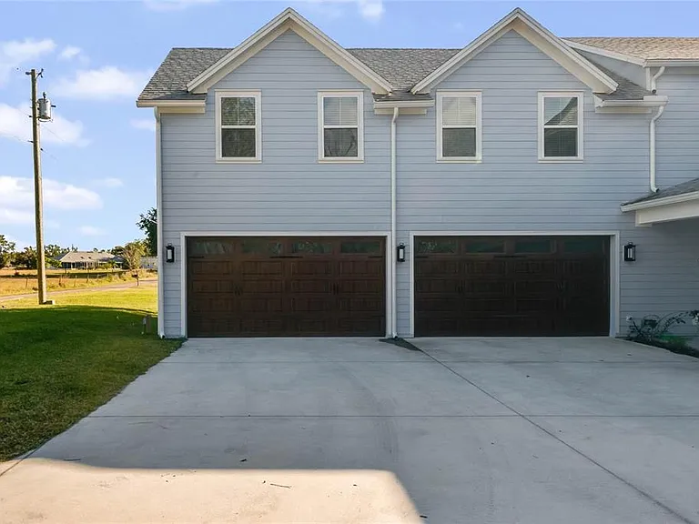 12752 S Lake Sawyer Ln — Photo 2