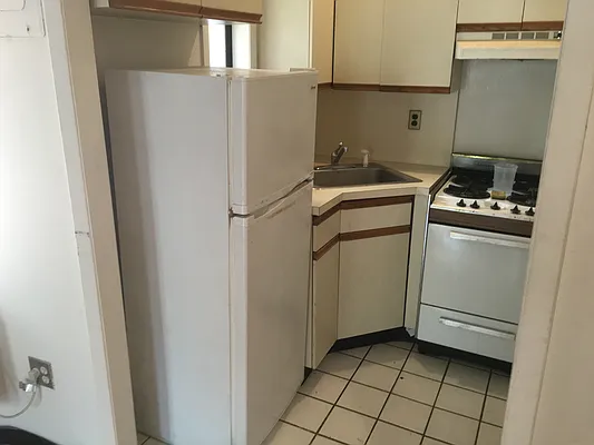 Rented by New York City Apartments | media 16