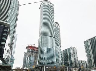 14 York St #511, Toronto, ON M5J 0B1