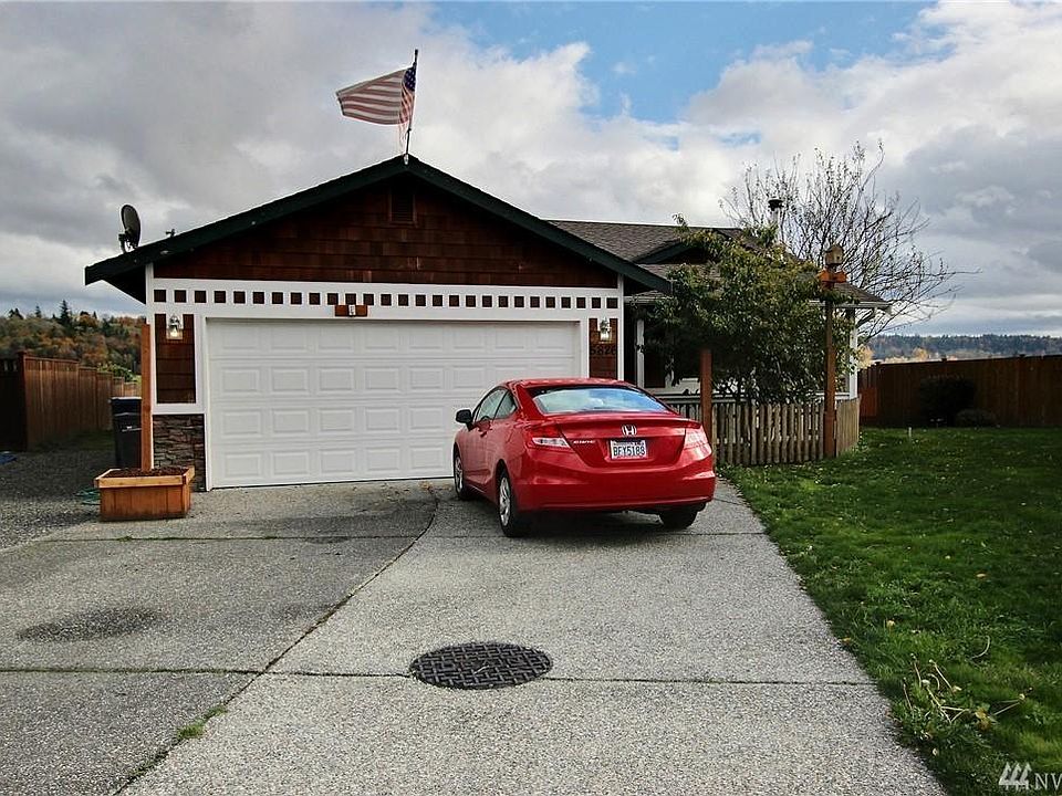 1st image of 5826 120th Pl NE
